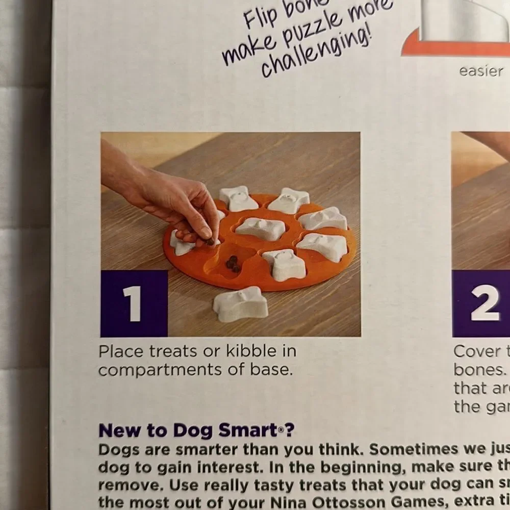 Outward hound Dog Smart Hide, Seek & Treat! skill level 1 puzzle